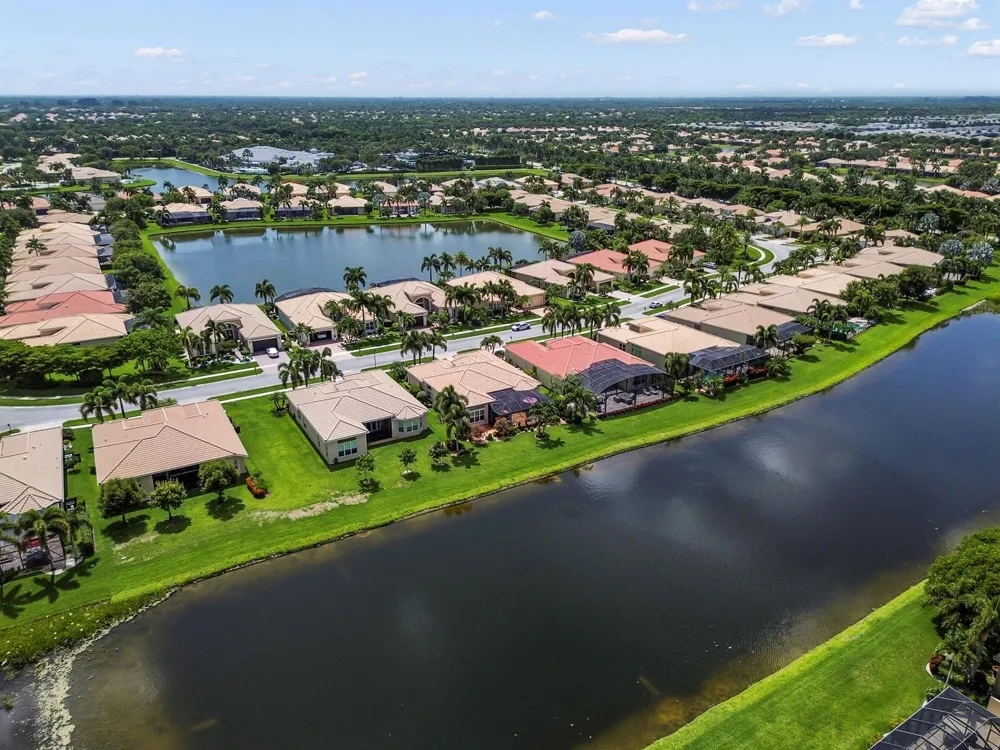 10540 Whitewind Circle Boynton Beach, FL 33473