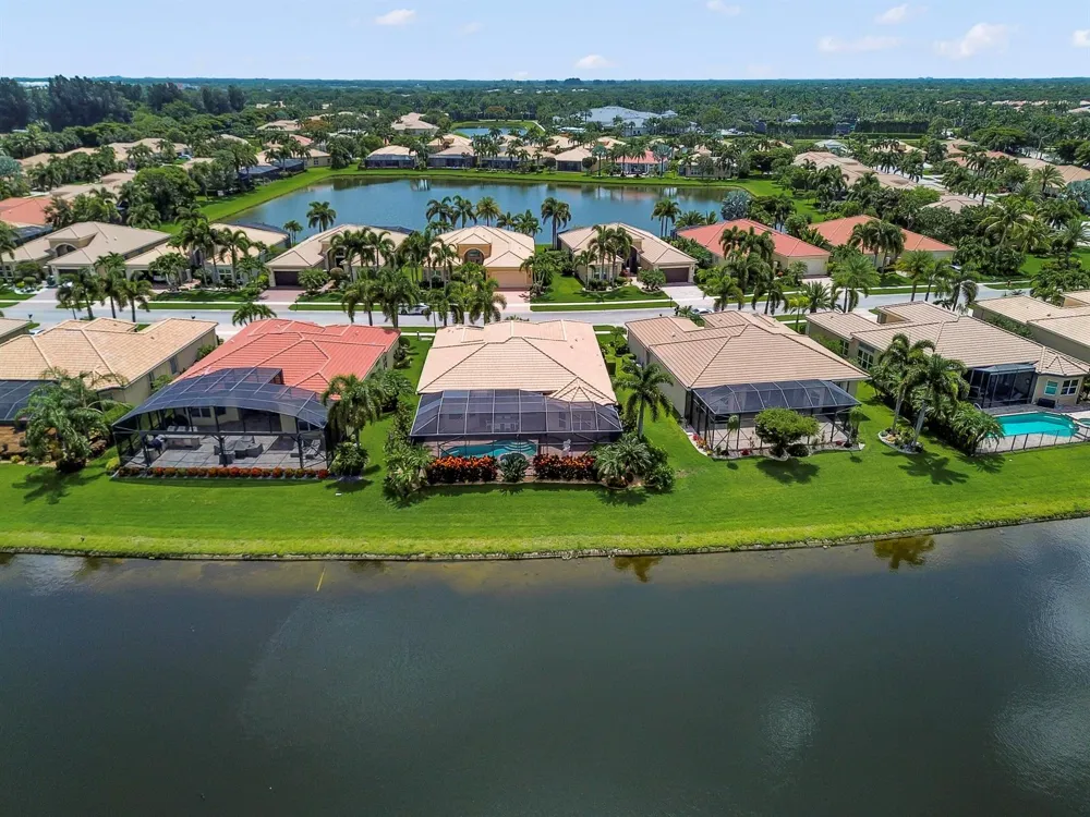 10540 Whitewind Circle Boynton Beach, FL 33473