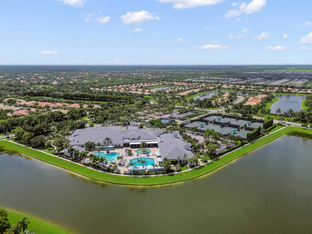 10540 Whitewind Circle Boynton Beach, FL 33473