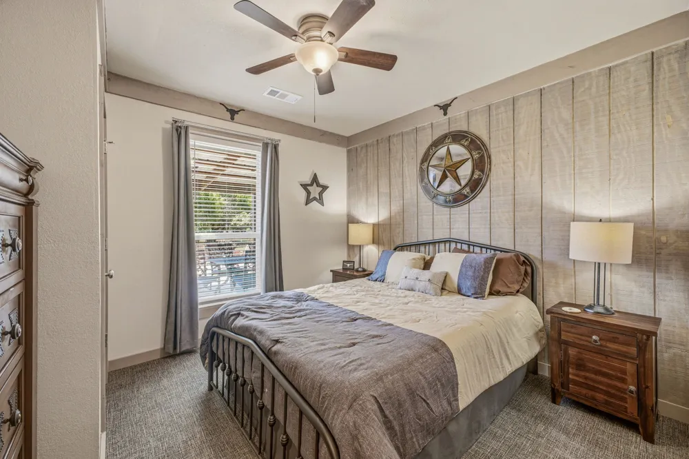 1271 Private 2120 Road Meridian, TX 76665