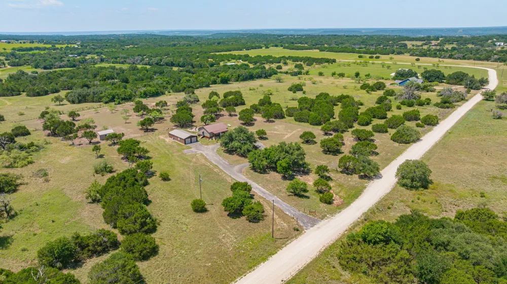 1271 Private 2120 Road Meridian, TX 76665