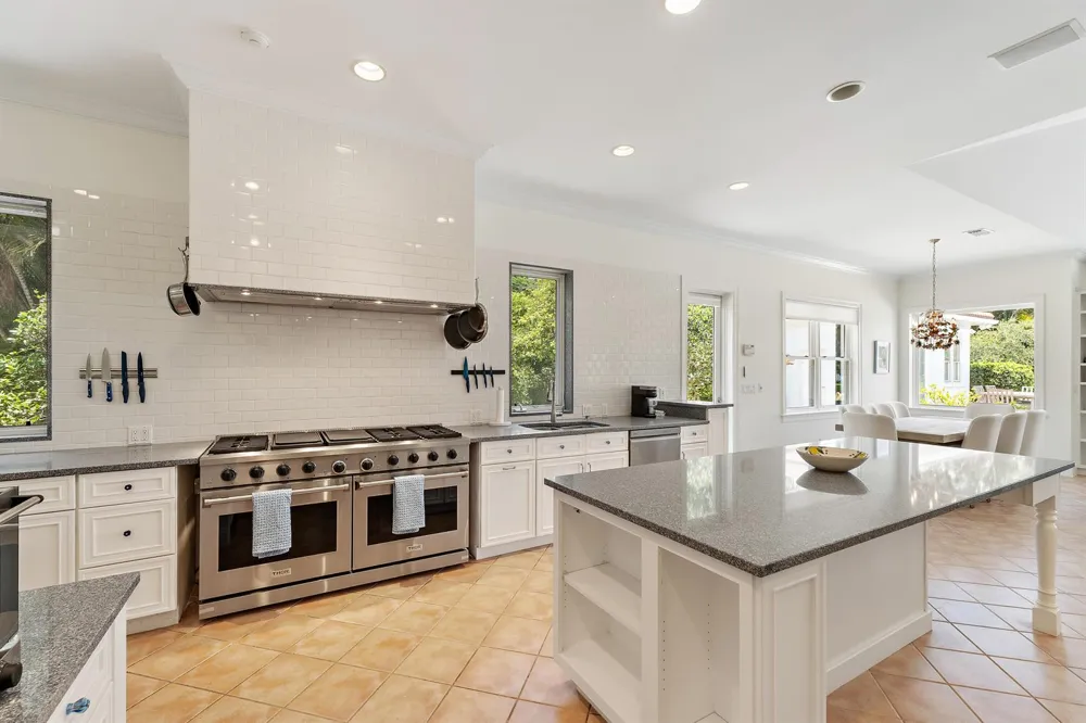 6140 SE Morning Dove Way Hobe Sound, FL 33455