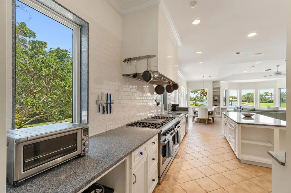 6140 SE Morning Dove Way Hobe Sound, FL 33455