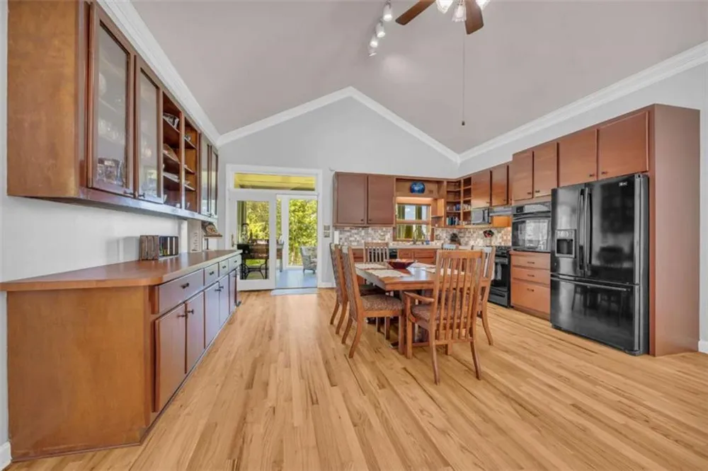 83 Sugar Cane Drive Hartwell, GA 30643