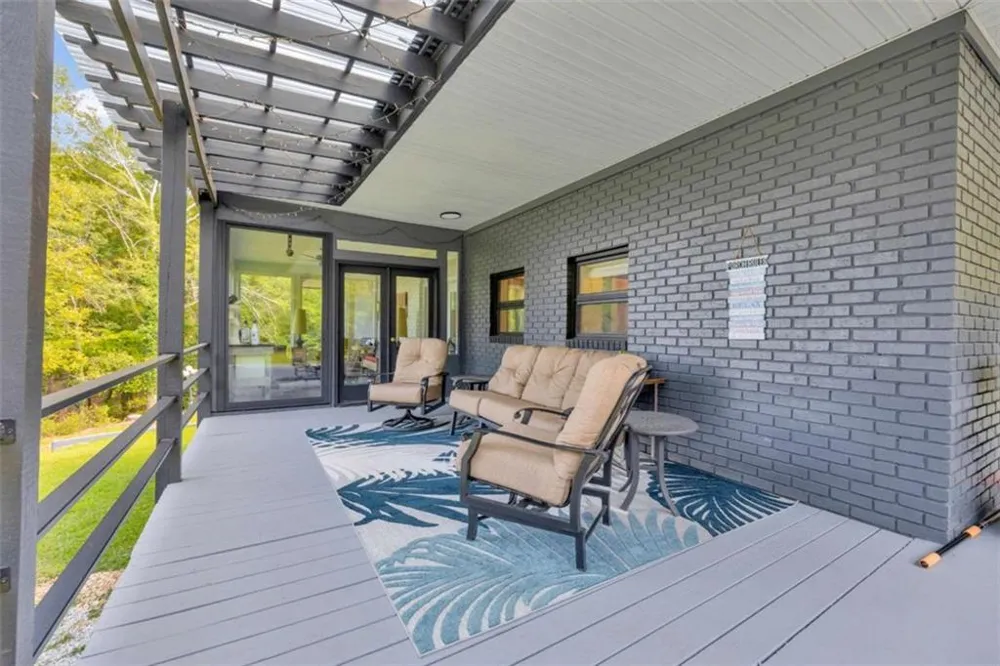 83 Sugar Cane Drive Hartwell, GA 30643