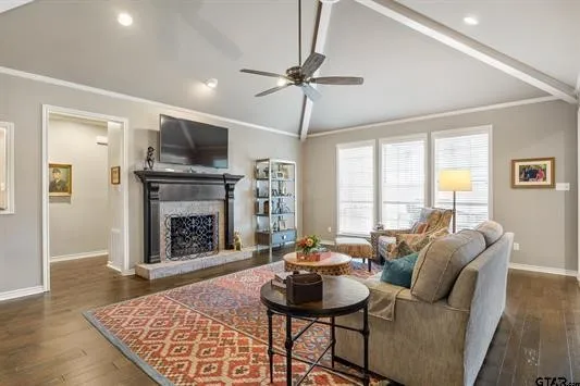 1413 Holly Creek Drive Tyler, TX 75703