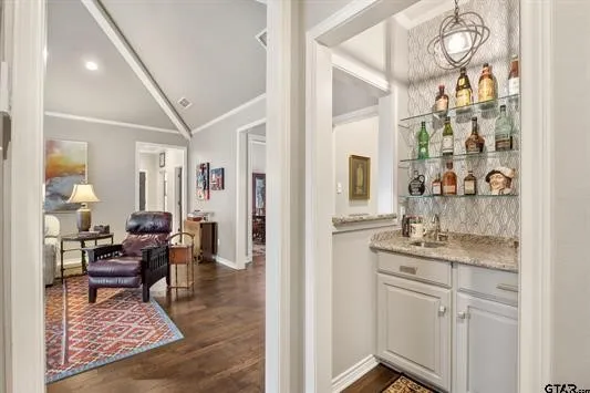 1413 Holly Creek Drive Tyler, TX 75703