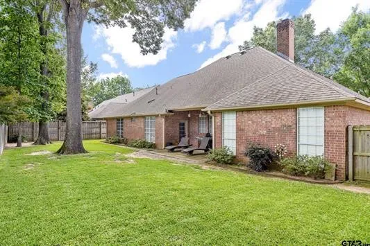 1413 Holly Creek Drive Tyler, TX 75703