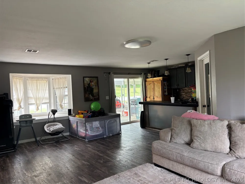 17144 County Road 1480 Ada, OK 74820