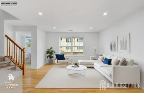 8 Alfred Avenue