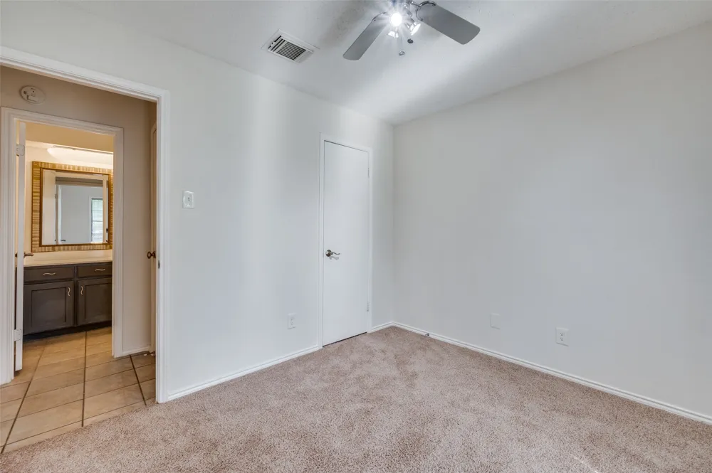 6913 Sierra Drive North Richland Hills, TX 76180