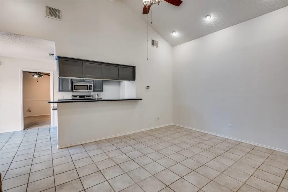 6913 Sierra Drive North Richland Hills, TX 76180