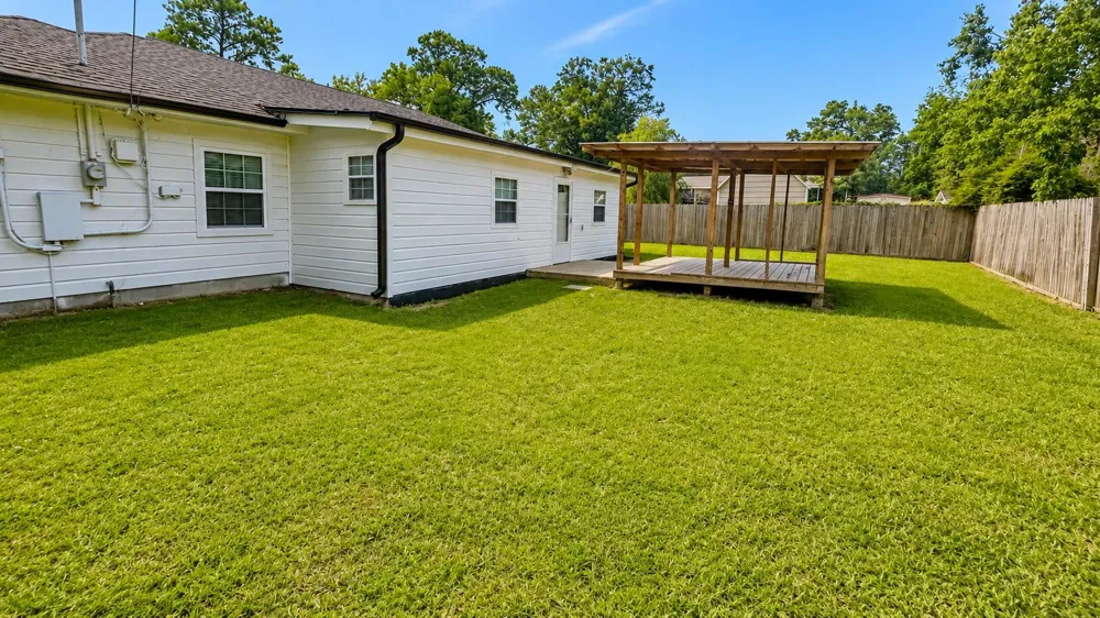 108 Britton Dr Silsbee, TX 77656