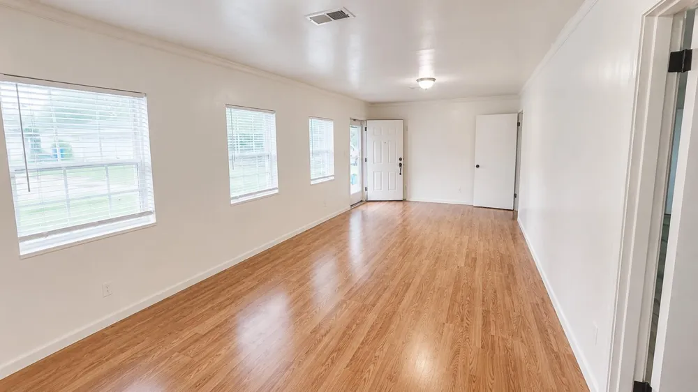 108 Britton Dr Silsbee, TX 77656