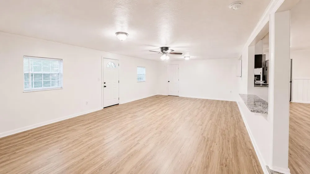 108 Britton Dr Silsbee, TX 77656