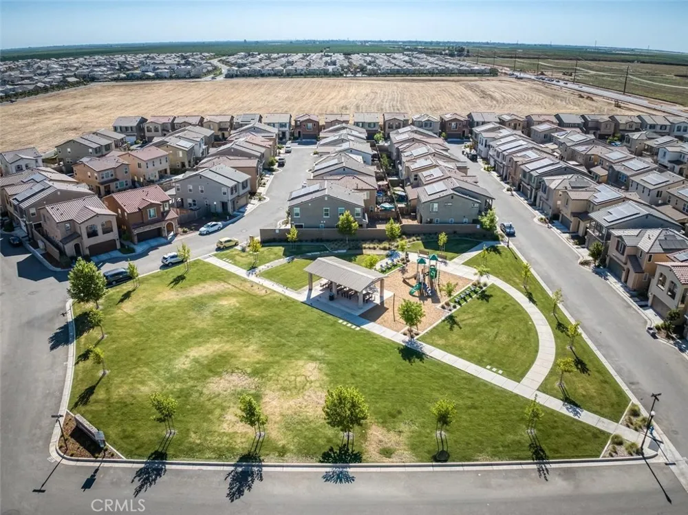 836 Winchell W Madera, CA 93636