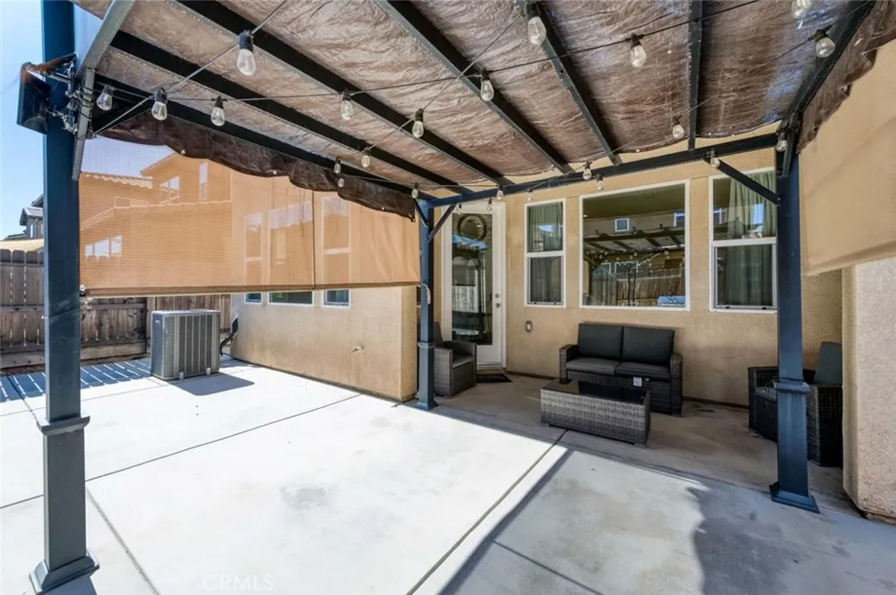 836 Winchell W Madera, CA 93636
