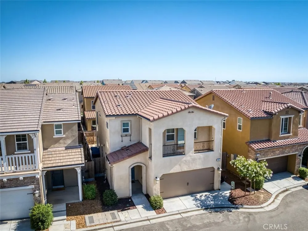 836 Winchell W Madera, CA 93636