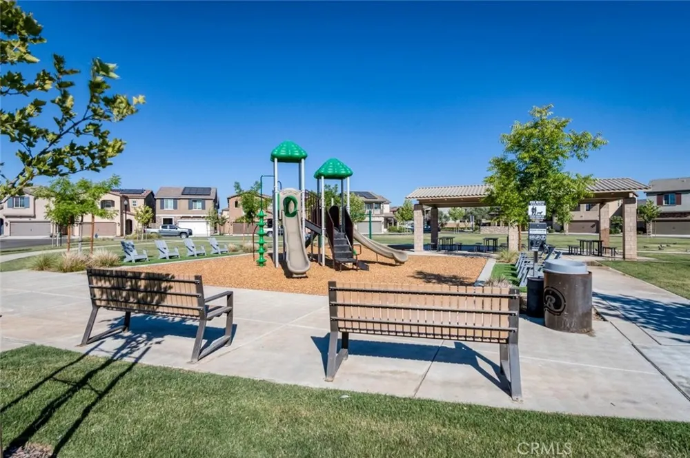 836 Winchell W Madera, CA 93636