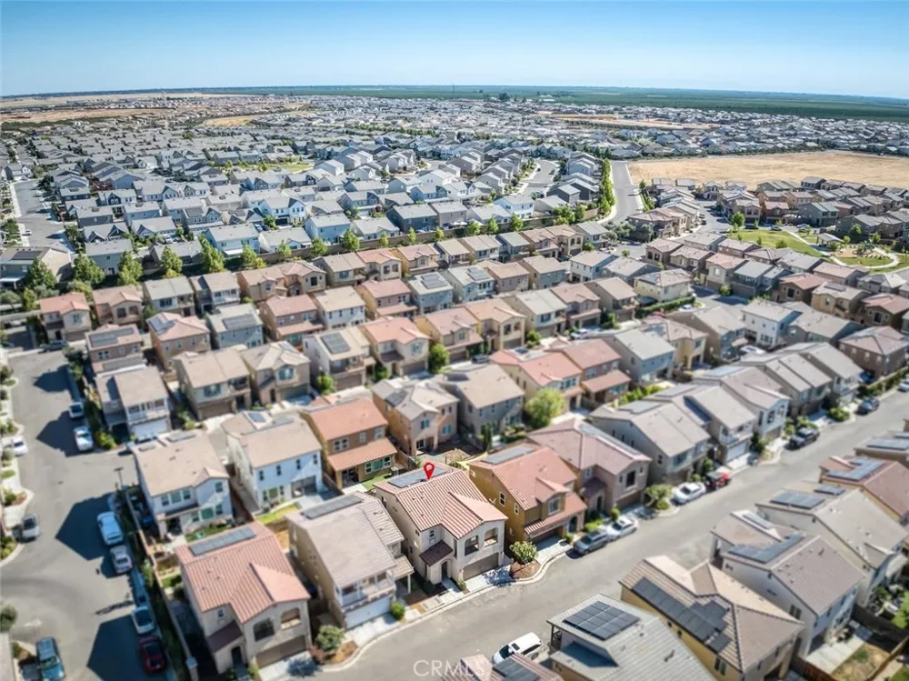 836 Winchell W Madera, CA 93636