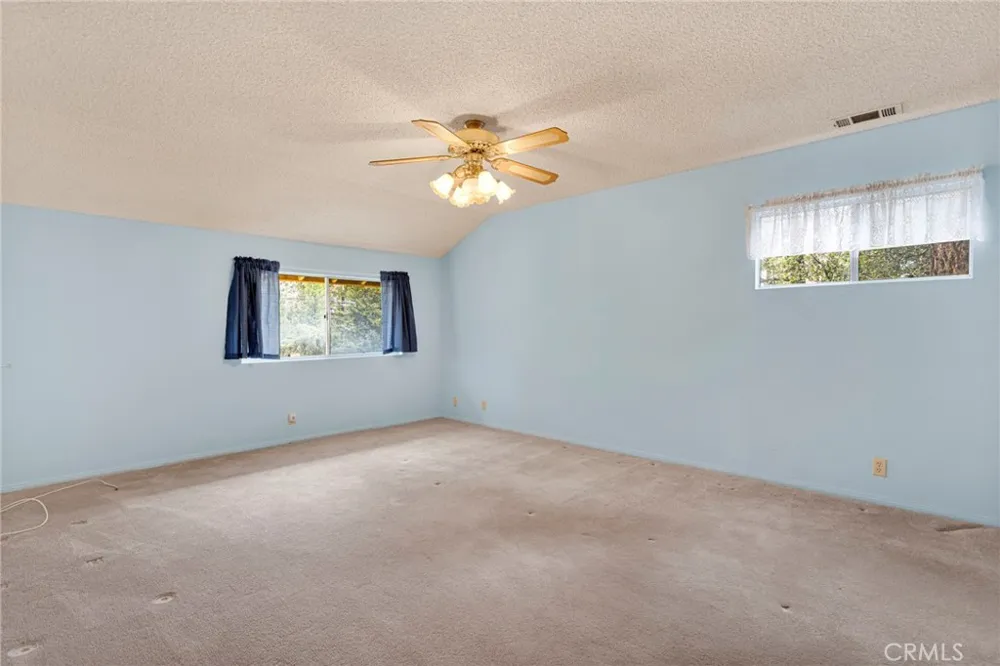 1725 Linnet Wrightwood, CA 92397