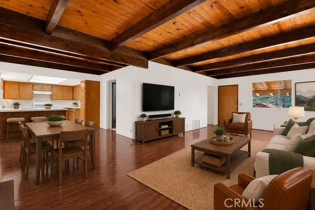 1725 Linnet Wrightwood, CA 92397