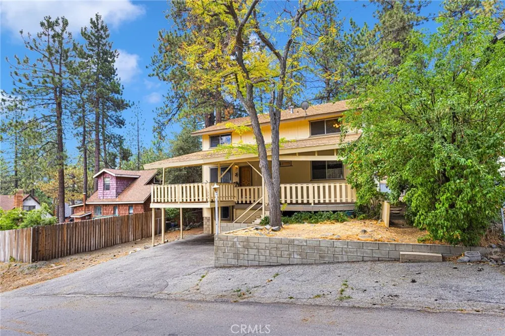 1725 Linnet Wrightwood, CA 92397