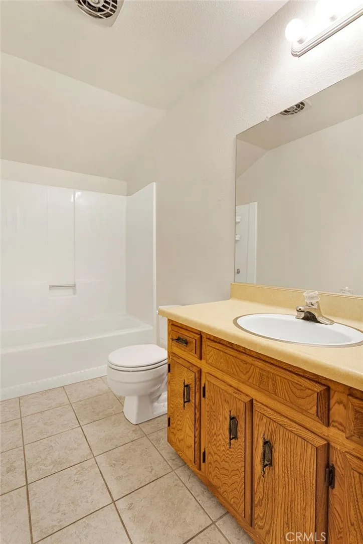 1725 Linnet Wrightwood, CA 92397