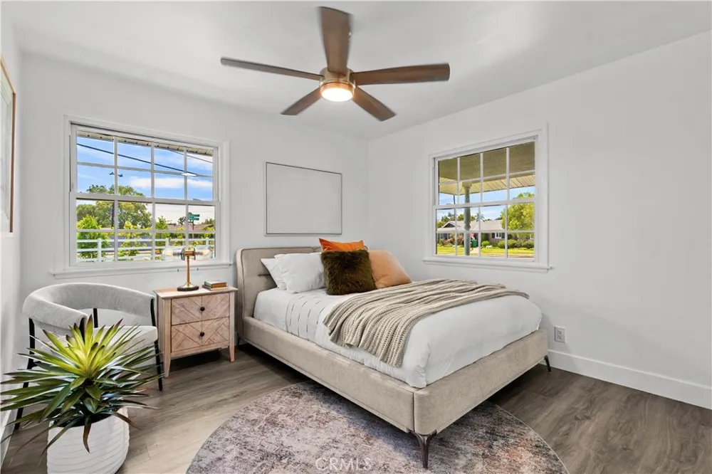 18211 Fairhaven Santa Ana, CA 92705