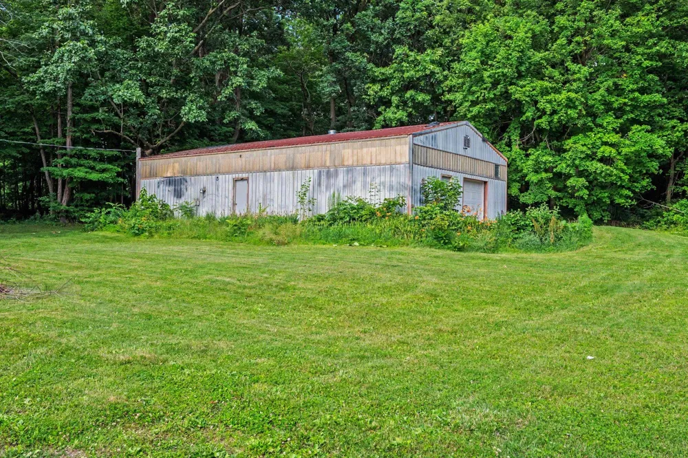 59293 Roberts Road Three Rivers, MI 49093