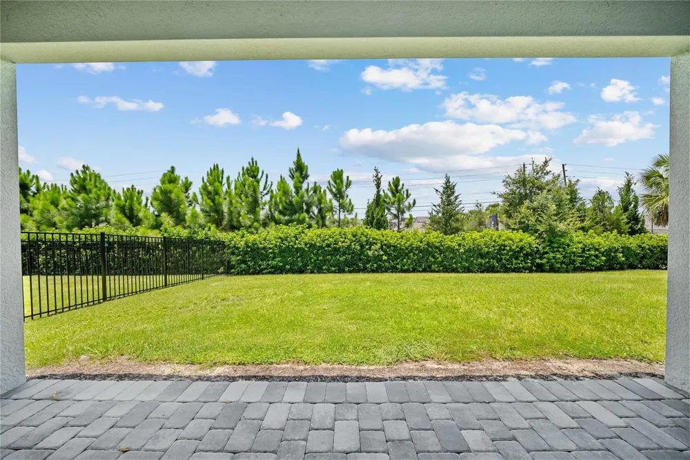1694 PINECLIFF DRIVE Apopka, FL 32703