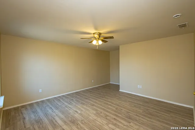 6015 Narciso Laredo, TX 78046
