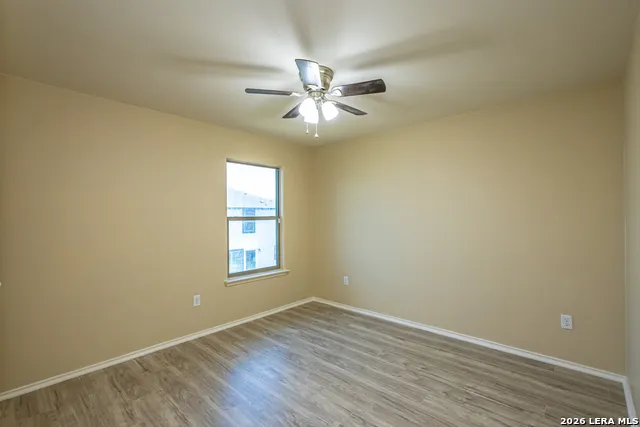 6015 Narciso Laredo, TX 78046