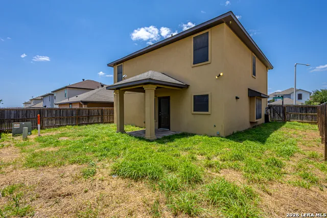 6015 Narciso Laredo, TX 78046