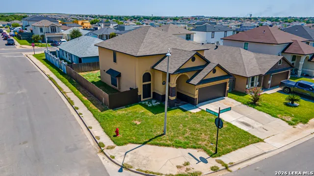 6015 Narciso Laredo, TX 78046