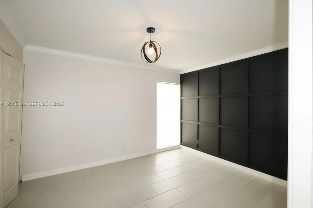 8985 Palm Tree Ln #8985 Pembroke Pines, FL 33024