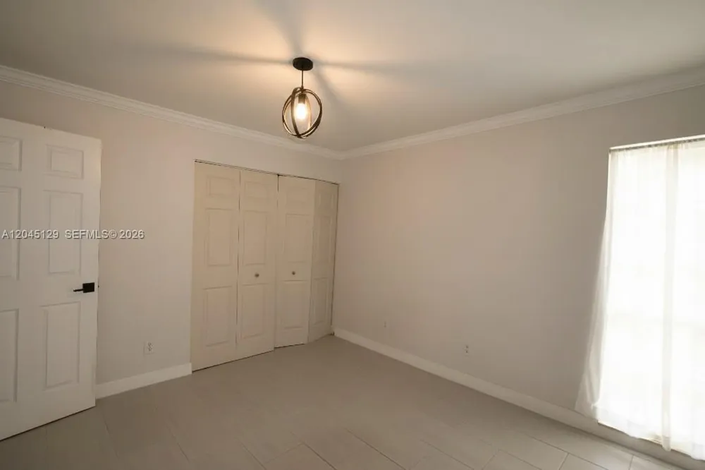 8985 Palm Tree Ln #8985 Pembroke Pines, FL 33024