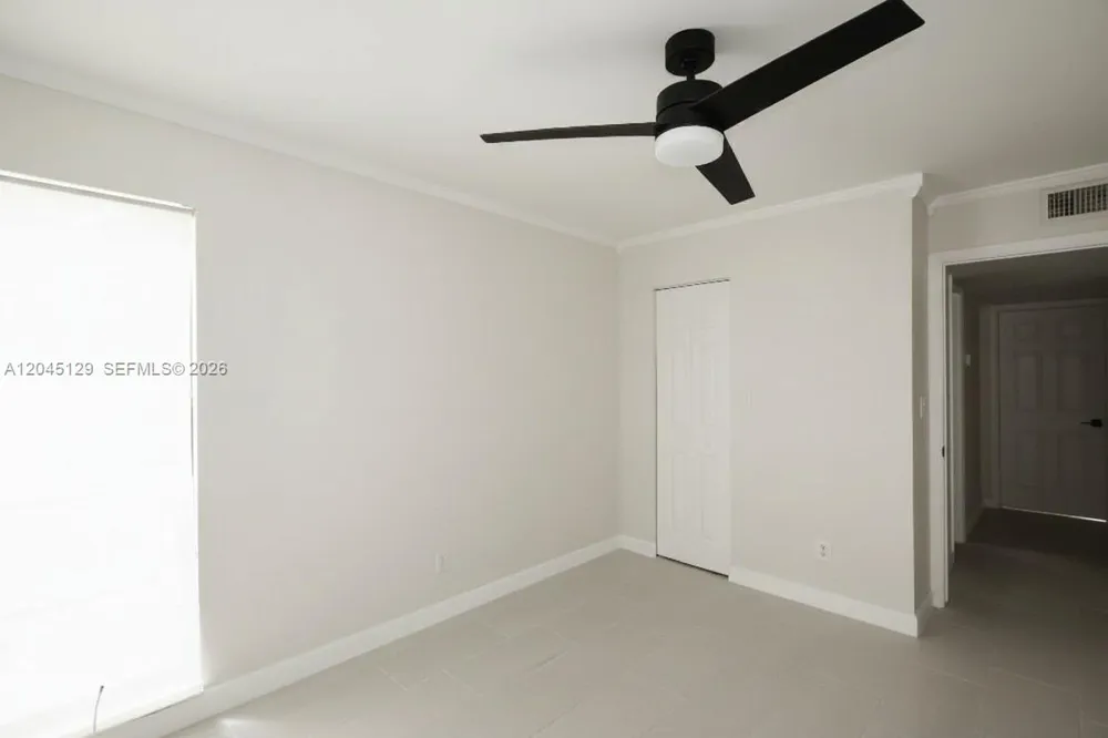 8985 Palm Tree Ln #8985 Pembroke Pines, FL 33024