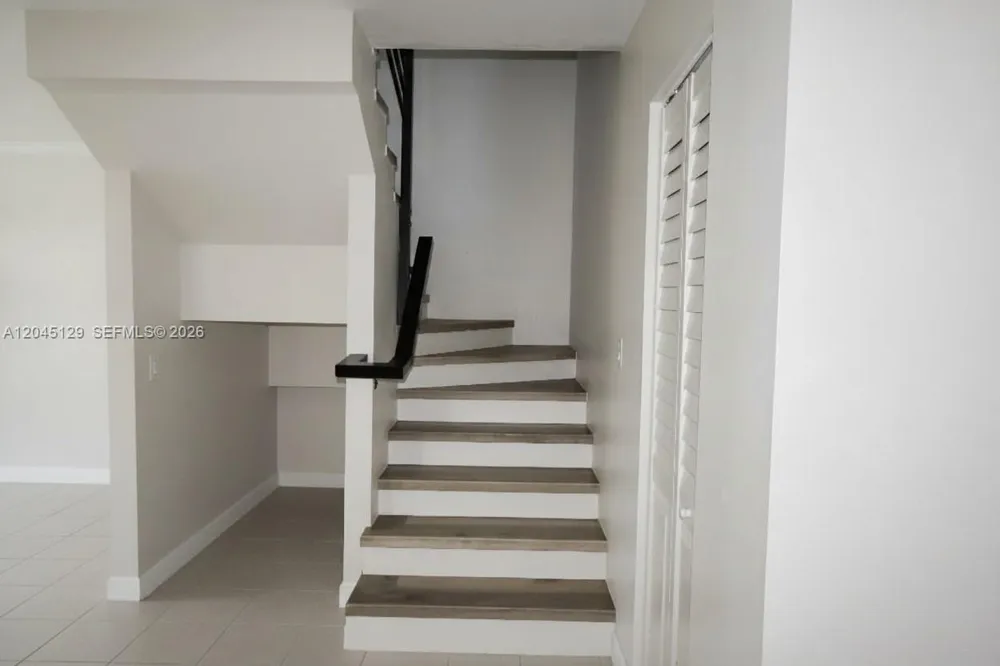 8985 Palm Tree Ln #8985 Pembroke Pines, FL 33024