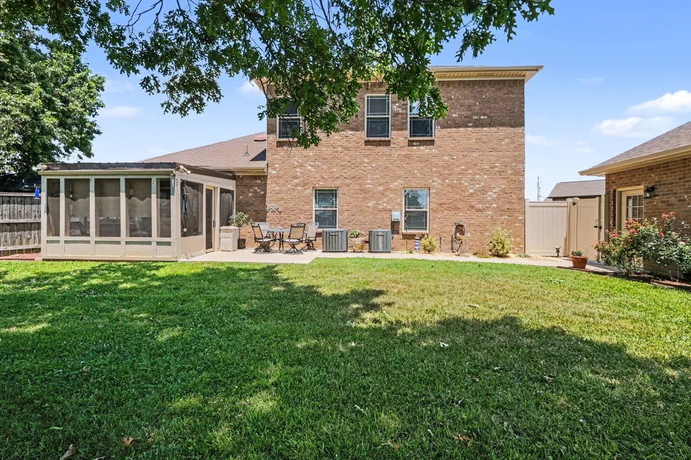 2501 Pinnacle Dr Chapel Hill, TN 37034