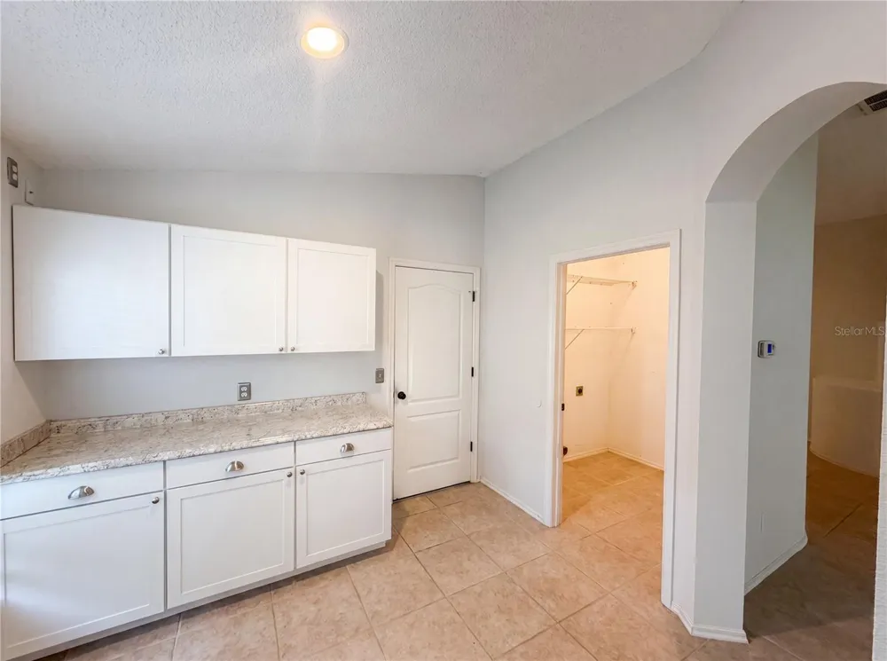 4532 PERDITA LANE Lutz, FL 33558