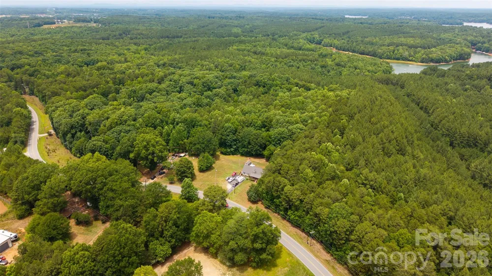 8628 Island Point Road Sherrills Ford, NC 28673