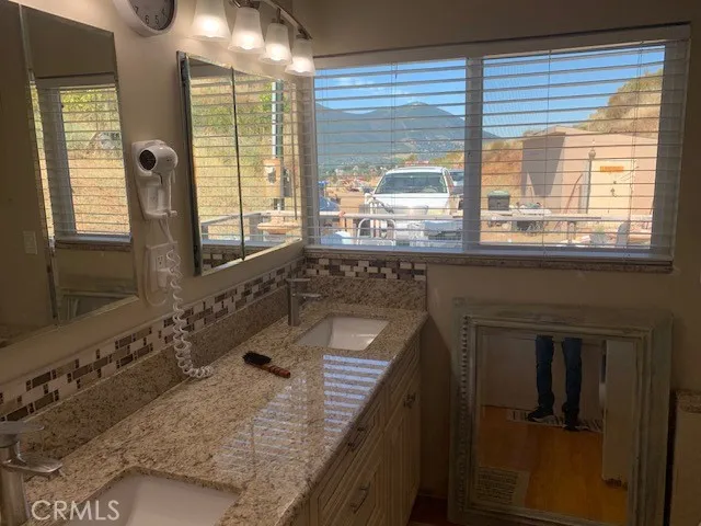 12194 Terrace Clearlake, CA 95422