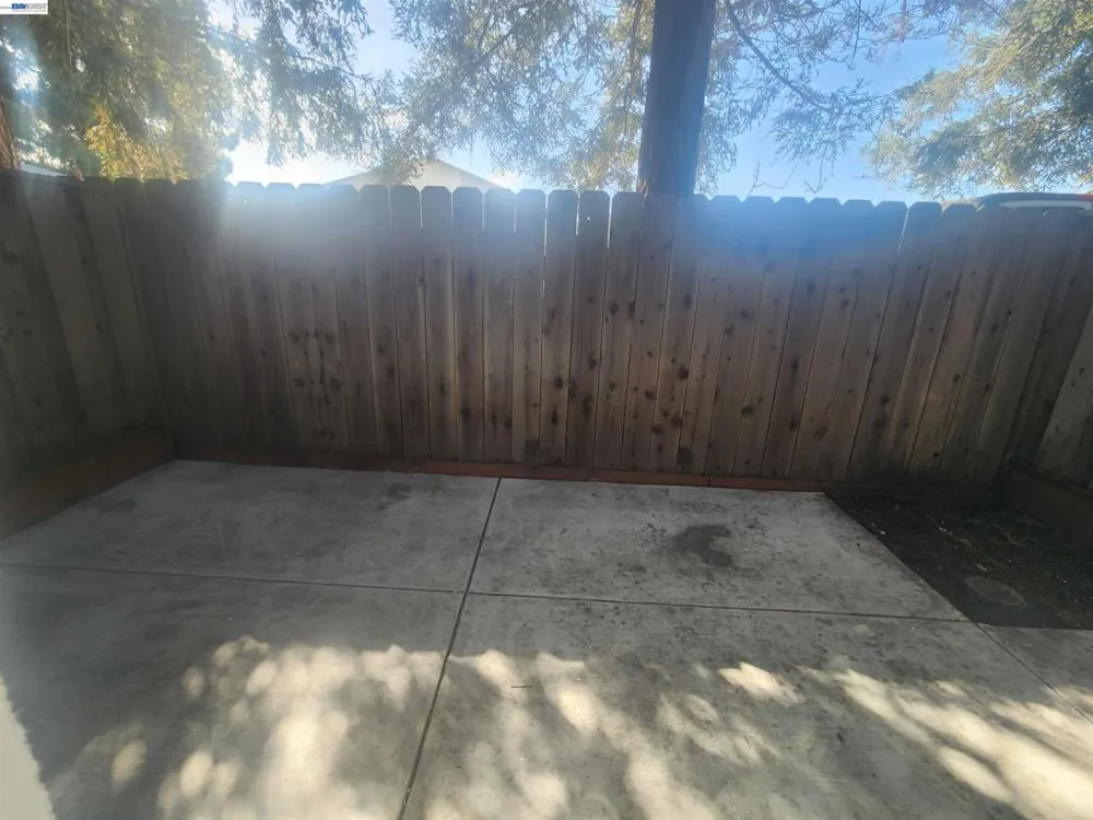 252 Lansing Way Hayward, CA 94541