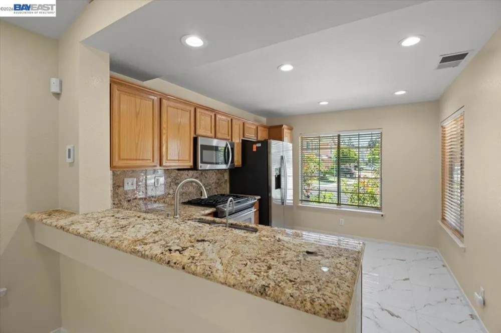 38806 Litchfield Cir Fremont, CA 94536