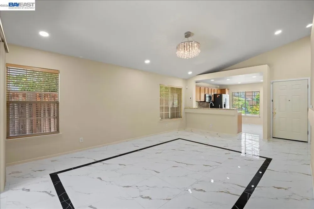 38806 Litchfield Cir Fremont, CA 94536