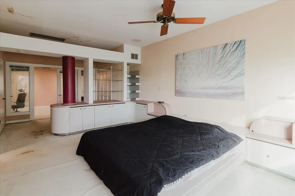 4404 OLD ORCHARD DRIVE Tampa, FL 33618