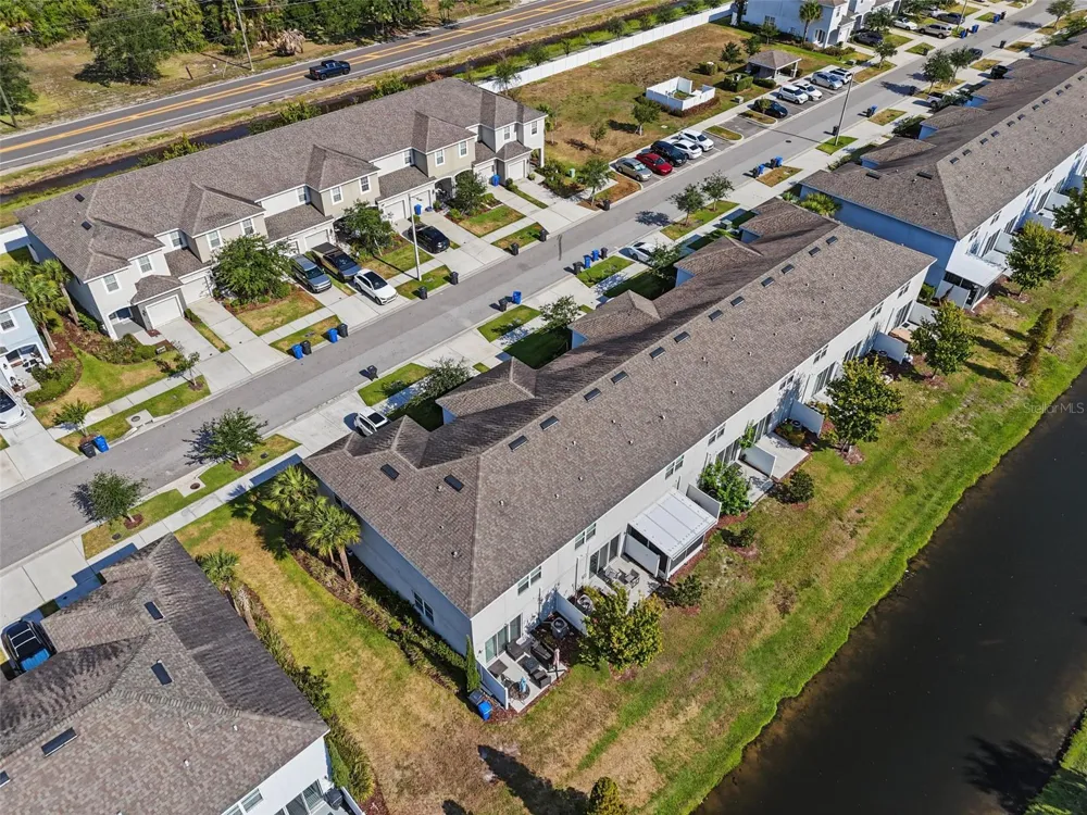 7052 SUMMER HOLLY PLACE Riverview, FL 33578