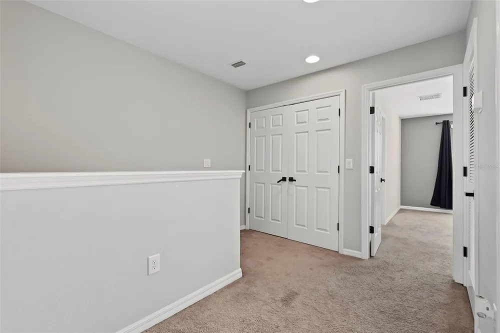 7052 SUMMER HOLLY PLACE Riverview, FL 33578
