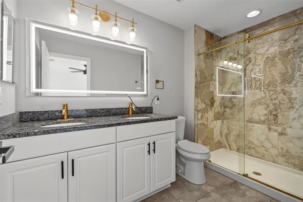 7052 SUMMER HOLLY PLACE Riverview, FL 33578